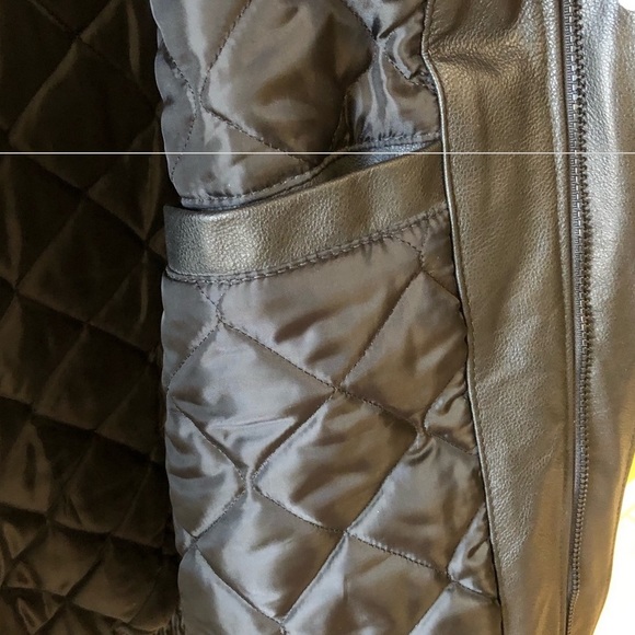 Levy’s Black 100% Leather Jacket Size 2XL - Picture 6 of 12